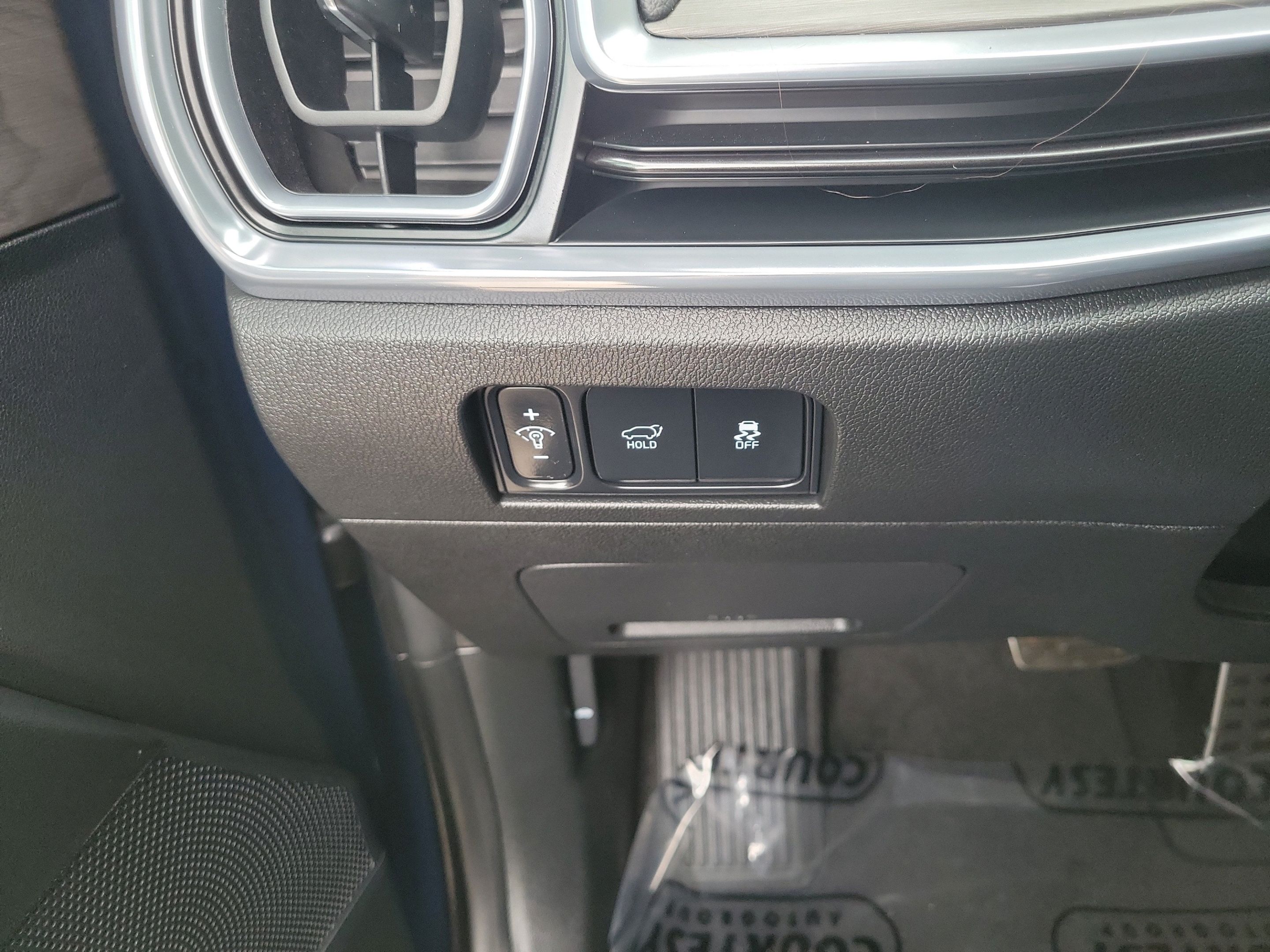 Certified 2024 Kia Sorento SX AWD/4WD image 27