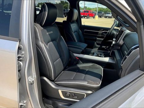 New 2026 RAM 1500 Laramie w/ Sport Appearance Package AWD/4WD image 11