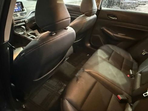 Used 2021 Nissan Altima 2.0 SR FWD image 32