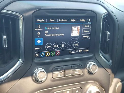 Used 2021 GMC Sierra 2500 AT4 w/ AT4 Premium Plus Package AWD/4WD image 12