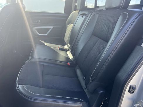 Used 2018 Nissan Titan PRO-4X image 8