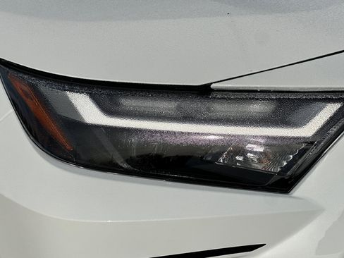 New 2025 Toyota RAV4 LE image 30