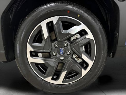 New 2025 Subaru Forester Limited image 21