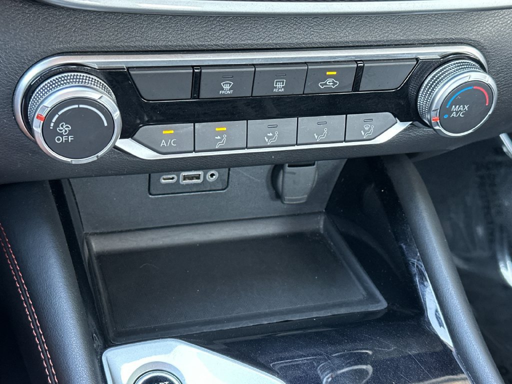 Used 2025 Nissan Altima 2.5 SR FWD image 18