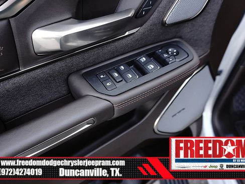 Used 2026 RAM 1500 Limited AWD/4WD image 43