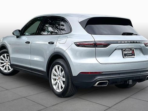 Used 2022 Porsche Cayenne E-Hybrid AWD/4WD image 11