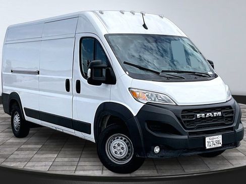 Used 2025 RAM ProMaster 3500 w/ Convenience Group FWD image 33