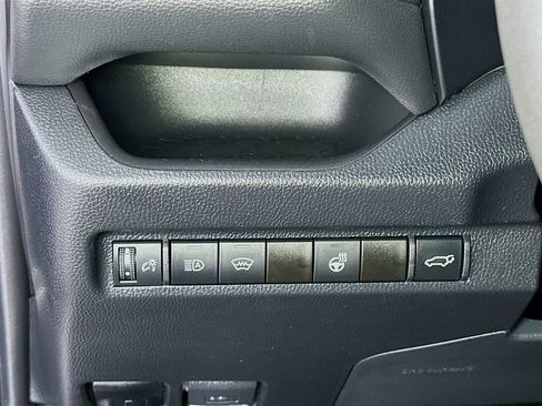 Certified 2023 Toyota RAV4 XLE w/ Convenience Package AWD/4WD image 10