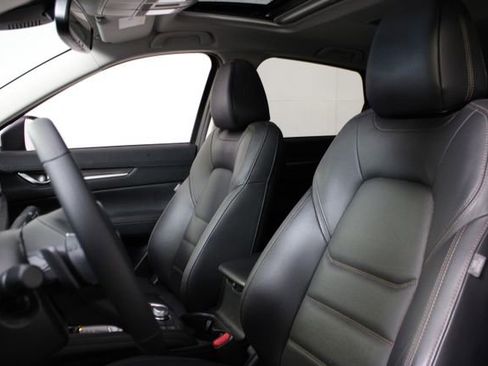 Used 2023 MAZDA CX-5 AWD 2.5 S w/ Premium Package image 11