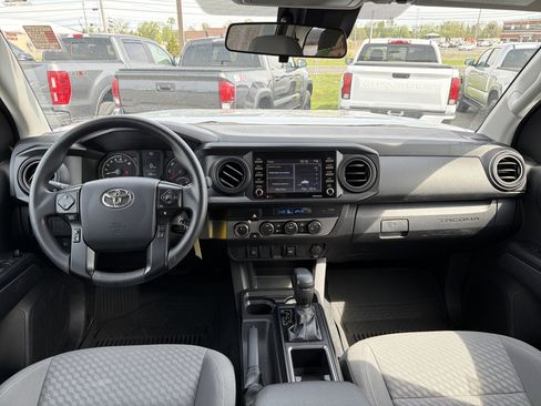 Used 2023 Toyota Tacoma SR AWD/4WD image 11