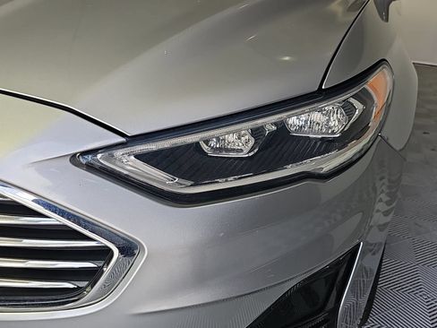 Used 2020 Ford Fusion SEL FWD image 26