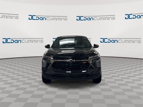 New 2026 Chevrolet Trax RS image 3