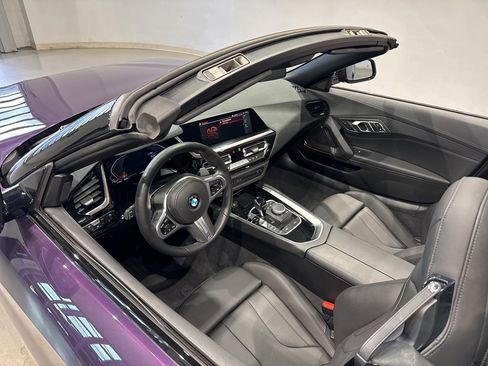 Used 2023 BMW Z4 sDrive30i w/ Shadowloine Package image 10