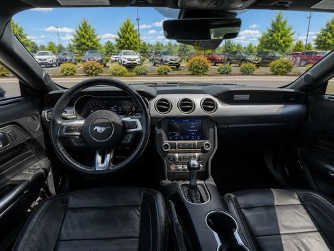 Used 2021 Ford Mustang GT Premium w/ Equipment Group 401A RWD image 21