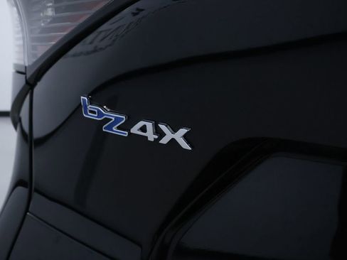 Used 2024 Toyota bZ4X XLE image 10