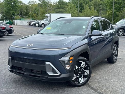 Used 2024 Hyundai Kona SEL AWD/4WD image 1