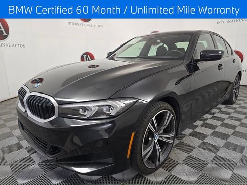 Used 2023 BMW 330i xDrive Sedan w/ Premium Package AWD/4WD image 5