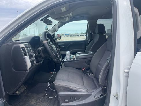 Used 2018 Chevrolet Silverado 1500 LT w/ All Star Edition AWD/4WD image 12