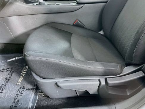 Used 2024 Nissan Sentra SV FWD image 26