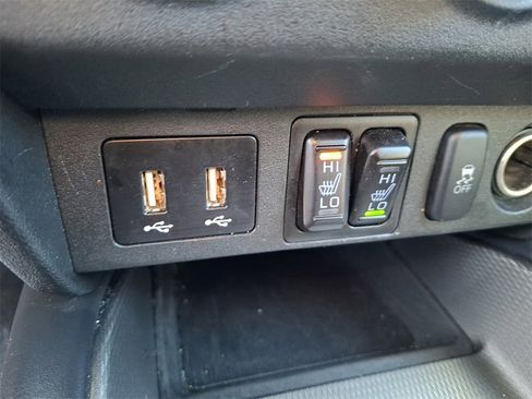 Used 2024 Mitsubishi Outlander Sport SE image 25