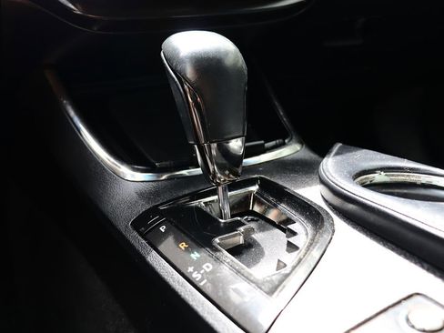 Used 2017 Toyota Avalon Limited w/ All Weather Liner Package FWD image 52