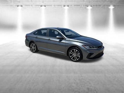Certified 2026 Volkswagen Jetta Sport FWD image 7