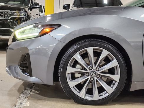 Used 2019 Nissan Maxima Platinum w/ Sport Mat Group image 6