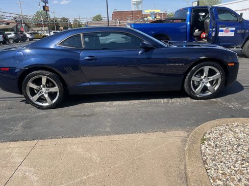 Used 2010 Chevrolet Camaro LT w/ RS Package image 4