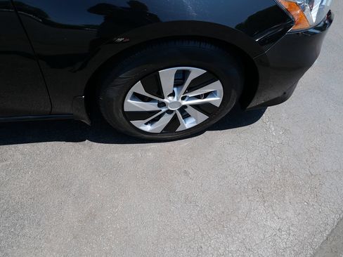 Used 2019 Nissan Altima 2.5 S FWD image 29