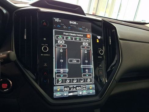 Used 2025 Subaru Ascent Bronze Edition image 19