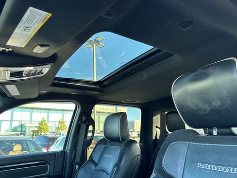 Used 2022 RAM 3500 Laramie image 19