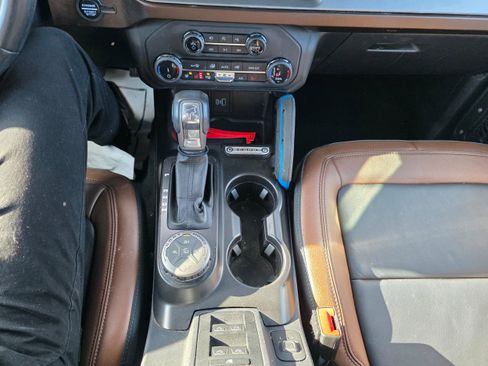 Certified 2022 Ford Bronco Outer Banks image 13