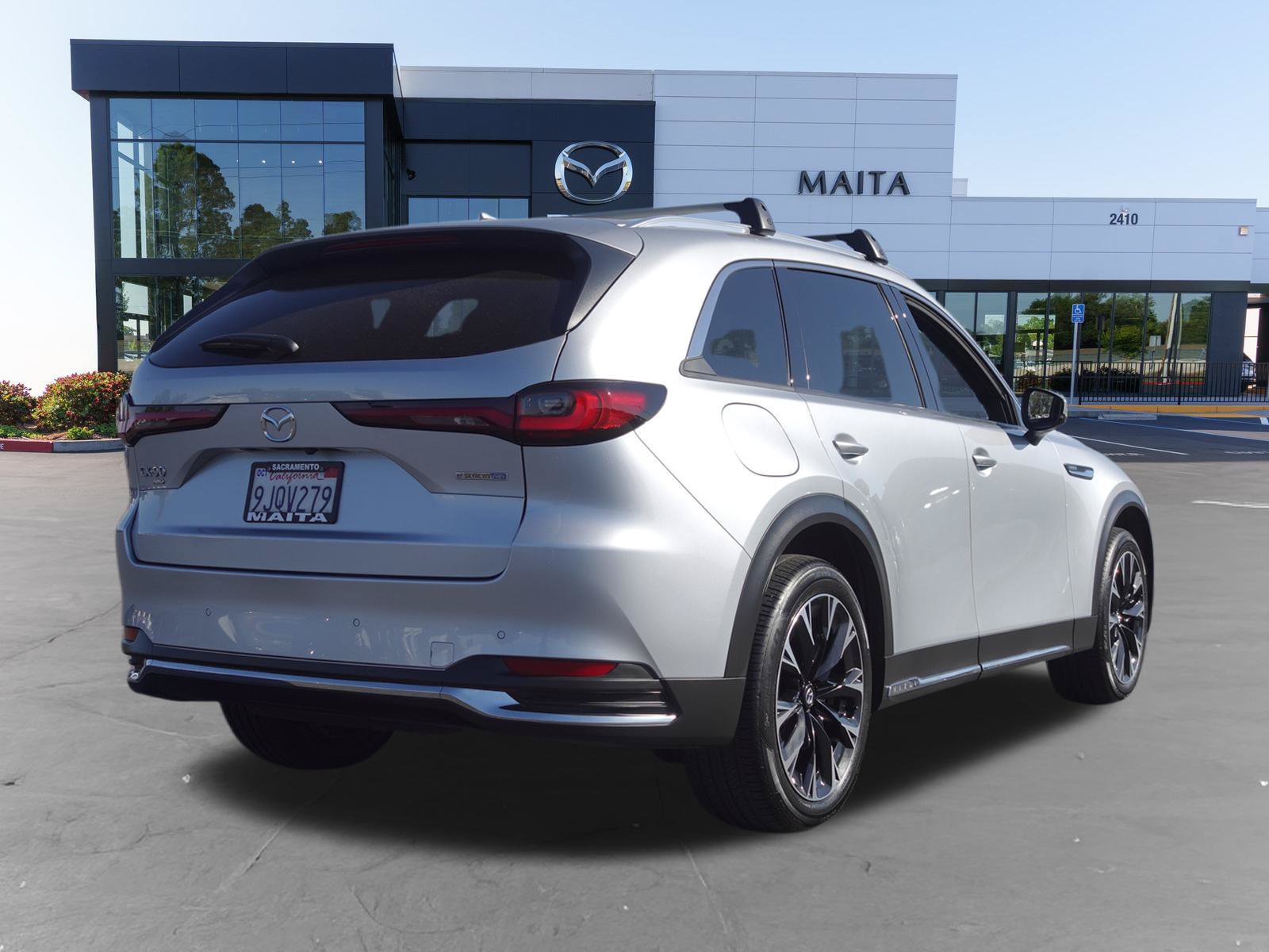 Used 2024 MAZDA CX-90 Plug-In Hybrid w/ Premium Plus AWD/4WD image 4