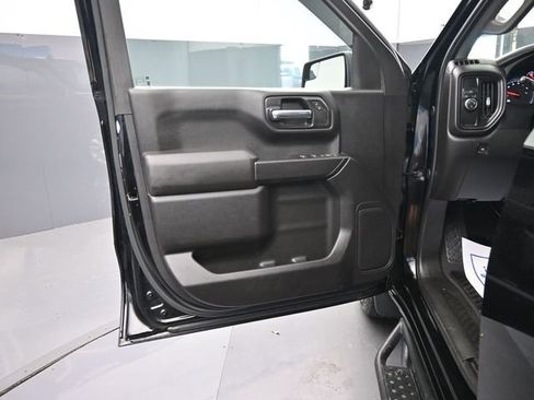 Used 2024 Chevrolet Silverado 1500 Custom RWD image 9