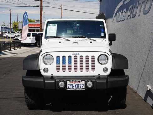 Used 2017 Jeep Wrangler Unlimited Sport w/ Quick Order Package 24S image 2