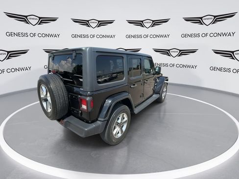 Used 2020 Jeep Wrangler Unlimited Sahara AWD/4WD image 7