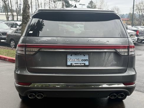 Used 2023 Lincoln Aviator Reserve image 13