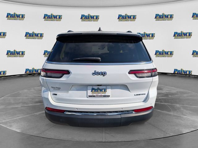 Used 2023 Jeep Grand Cherokee L Limited w/ Luxury Tech Group II RWD image 4