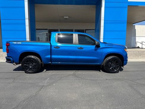 Used 2022 Chevrolet Silverado 1500 Custom w/ LPO, Dark Essentials Package AWD/4WD image 2