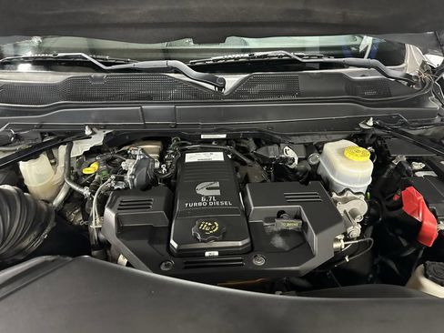 Used 2022 RAM 2500 Big Horn w/ Level C Equiment Group AWD/4WD image 23