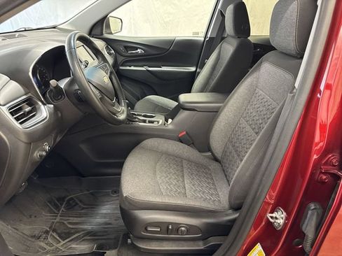 Certified 2023 Chevrolet Equinox LT FWD image 10