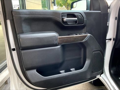 Used 2020 Chevrolet Silverado 1500 RST AWD/4WD image 18