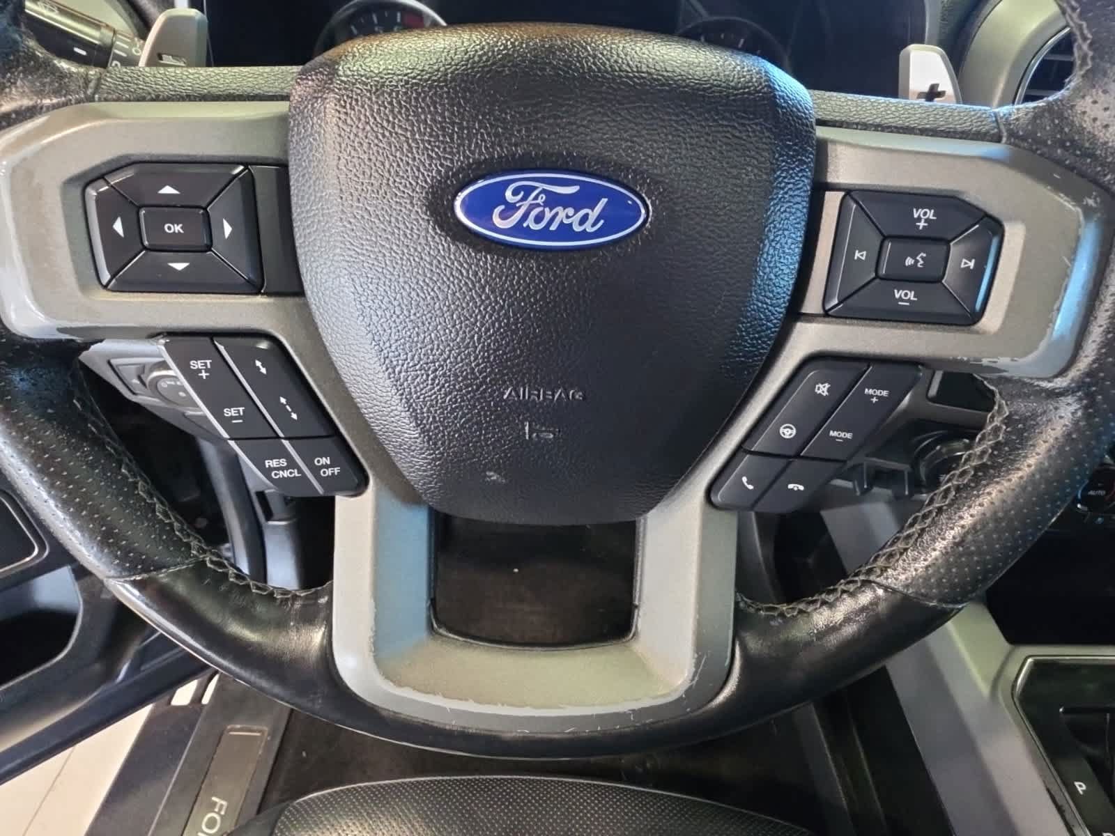 Used 2018 Ford F150 Raptor w/ Equipment Group 802A Luxury AWD/4WD image 28