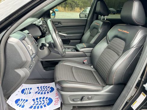 Used 2024 Nissan Pathfinder Rock Creek image 18