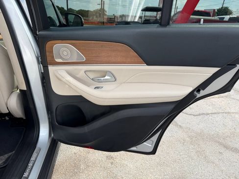 Used 2021 Mercedes-Benz GLE 350 w/ Premium Package image 13