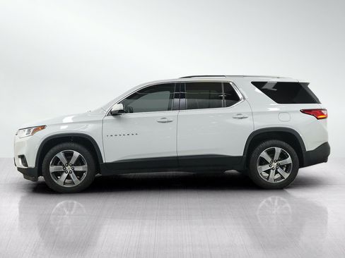 Used 2018 Chevrolet Traverse LT AWD/4WD image 2