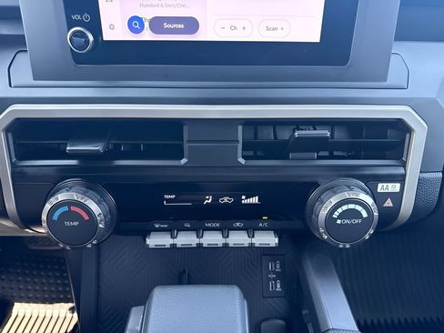 Used 2026 Toyota Tacoma SR RWD image 14