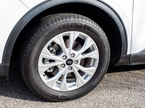 Certified 2023 Ford Escape Active image 5