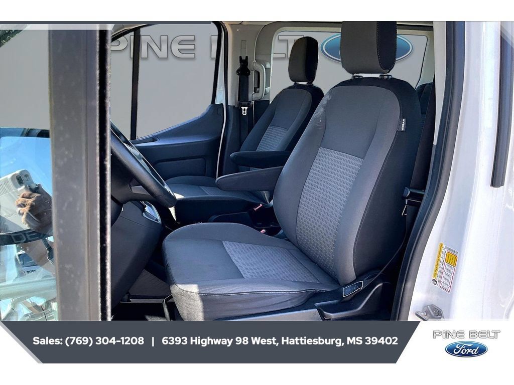 Used 2022 Ford Transit 350 XLT RWD image 19