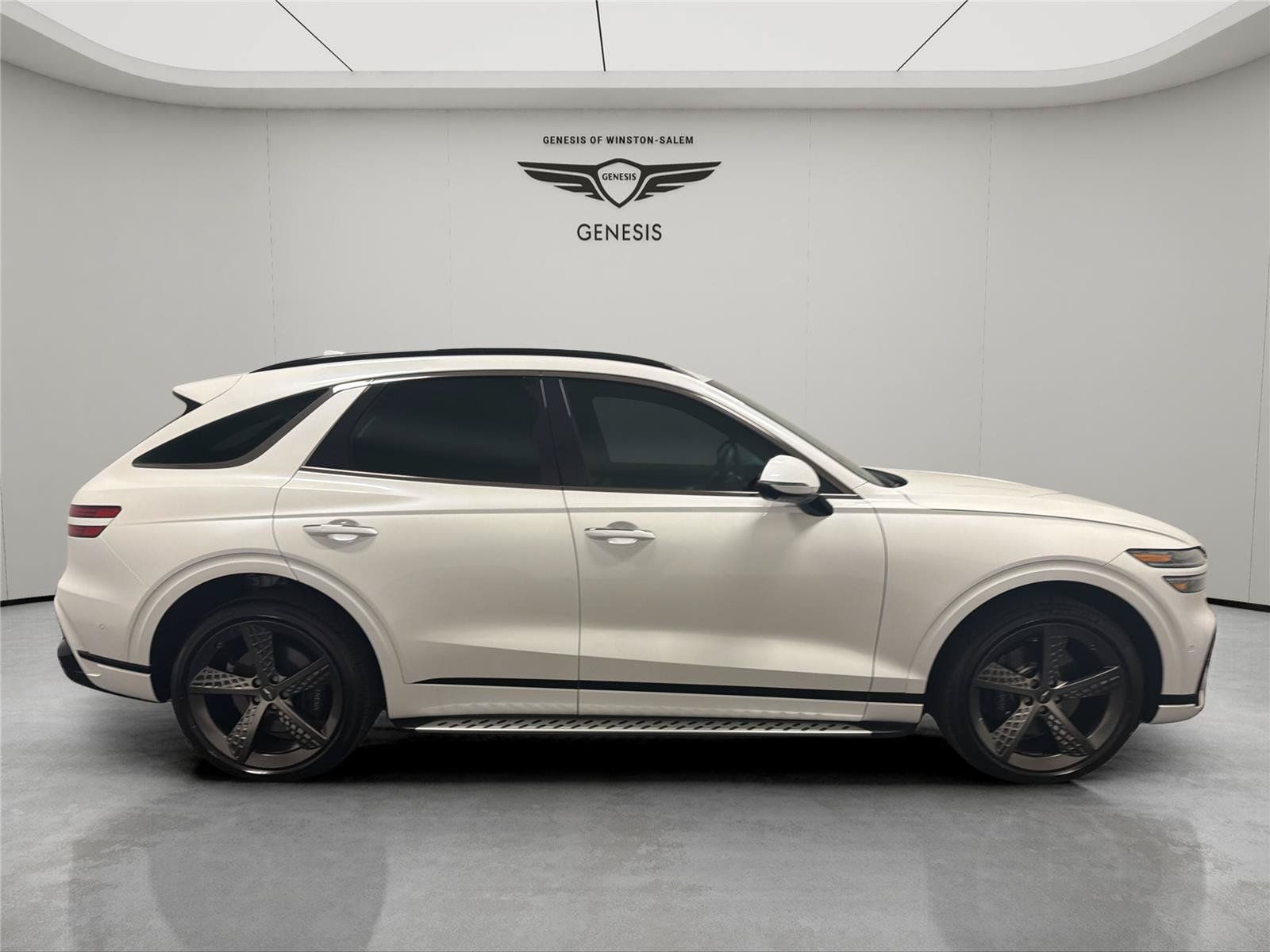 Used 2026 Genesis GV70 3.5T Sport Prestige AWD/4WD image 6